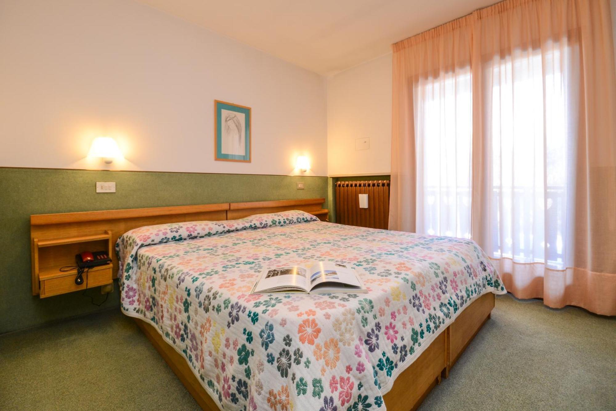 פולגרידה Hotel Splendor מראה חיצוני תמונה